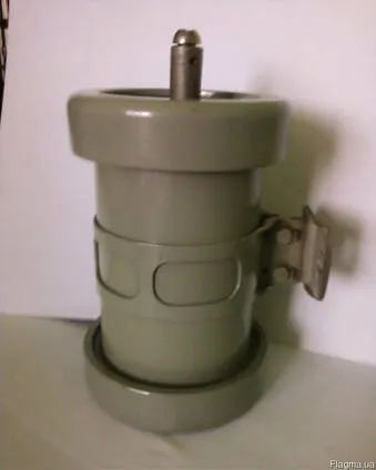 К15У-2Б 15кВ 330 пф 200 квар фото 2 К15У-2Б 15кВ 330 пф 200 квар фото 2