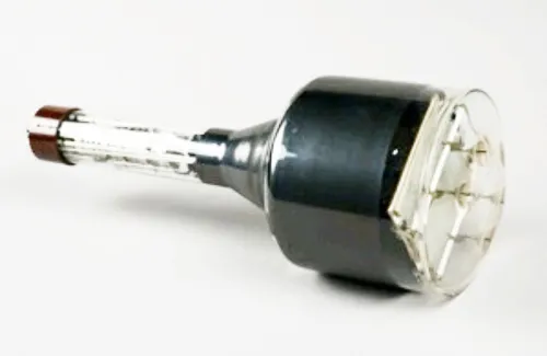 ЛН-8 трубка электронно-лучевая ЛН-8 трубка электронно-лучевая